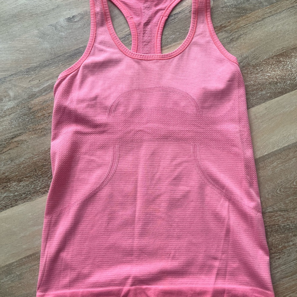 Women’s lululemon Pink Racerback Tank Top